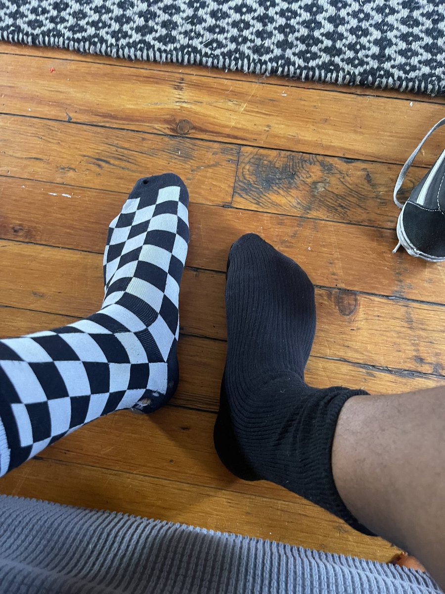 chi_toes's tweet photo. @Skater_Feet https://t.co/wD5XDGy2lt