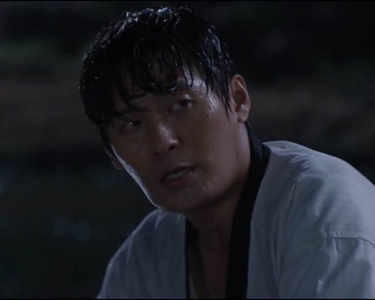 heonamjuice's tweet photo. why does he look so good after almost drowning himself #AgentKimReactivated https://t.co/Z7w13SINa1