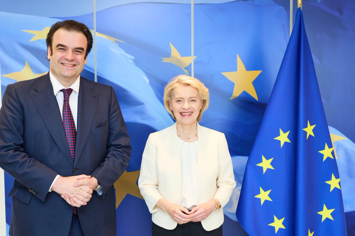 Pierrakakis's tweet photo. Thank you, President @vonderleyen, for today's very good exchange.

Strengthening the economic foundations of the euro area remains the #Eurogroup's key objective in order to ensure sustainable growth and prosperity. https://t.co/EcvWDCXpkm