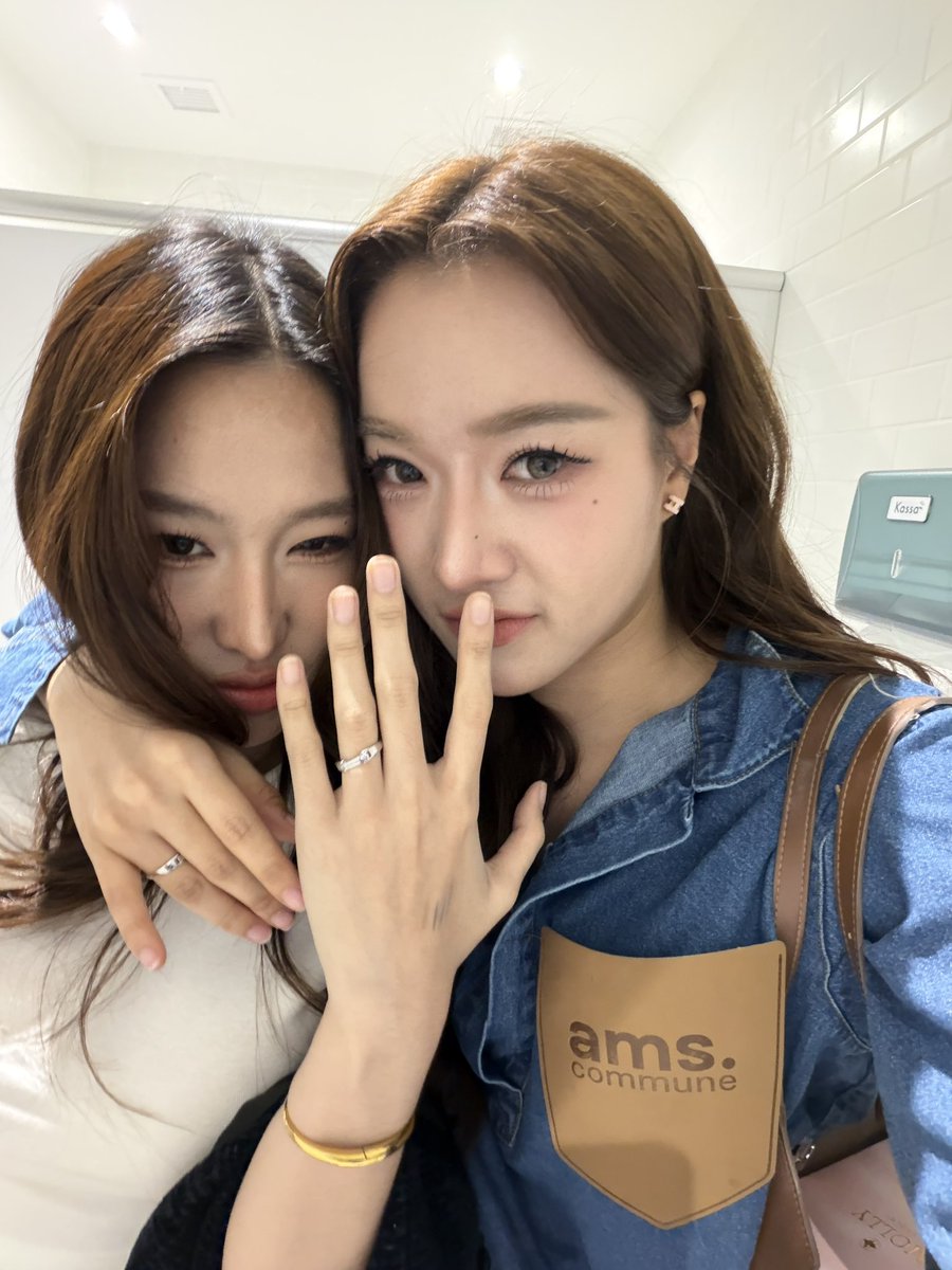 meilyphatchara's tweet photo. ซ้อมแต่งป่ะ https://t.co/0U59i00gTO
