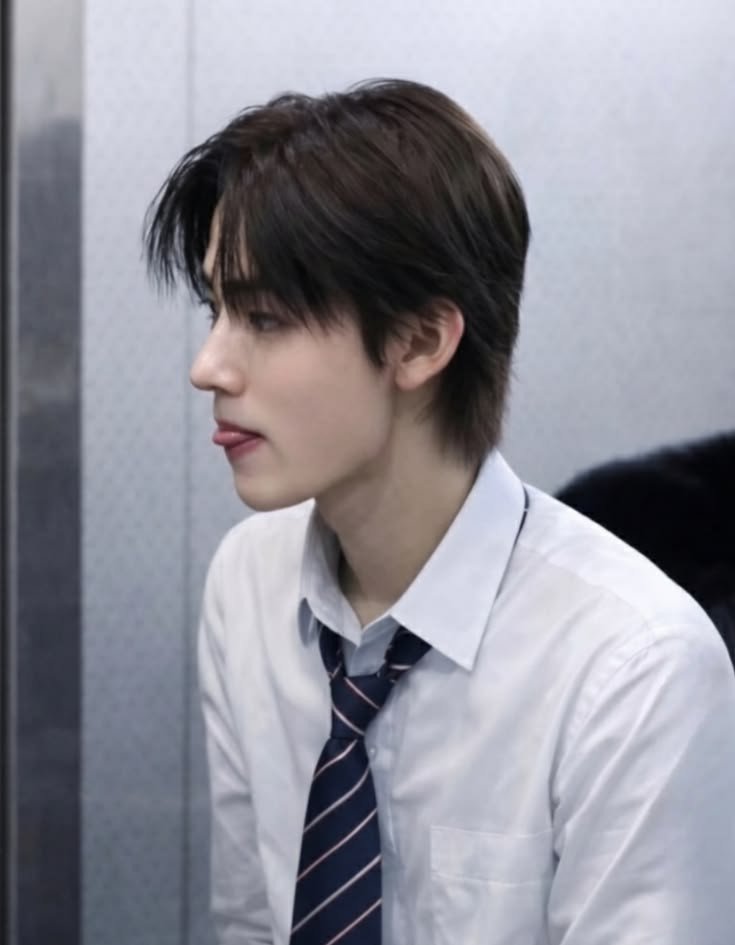mayya16440's tweet photo. One Tweet au #keonhyeon

Sheyla(sh) seorang Jaksa yang memiliki masa lalu yang kelam dan kehancuran keluarganya berasal dari Kaiser(kh). dan sekarang sheyla berniat membalas dendam kepada kaiser si 'raja iblis' penguasa segalanya. https://t.co/2FViokarM2