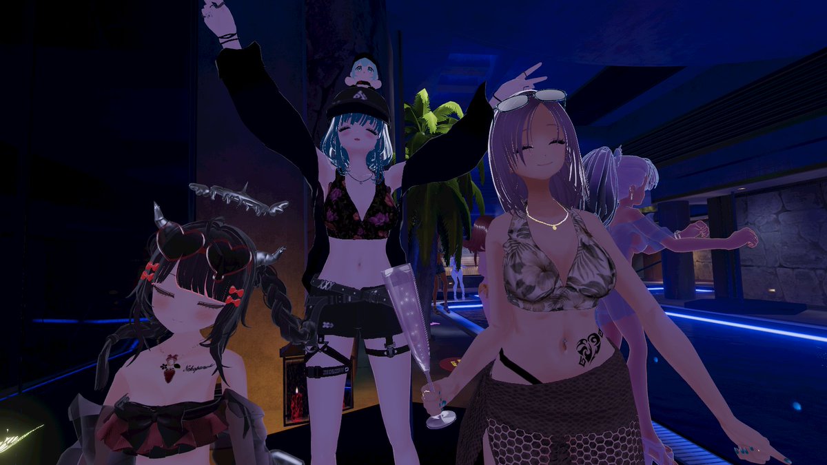 chiyochiyo24496's tweet photo. 夏の夜のプールパーティー♪
ステキワールドで今年も楽しい時間!
Progressive House 1h 7/10(Fri.) https://t.co/RkiFb2QBTk #DJRaysolstice #cluster https://t.co/MHkrMtX0V5