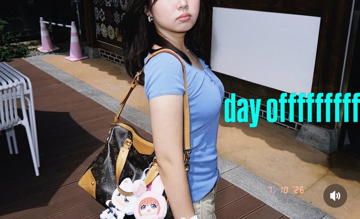 hhjinnnn's tweet photo. day offffffffffffffff https://t.co/BGPTZHQL9D