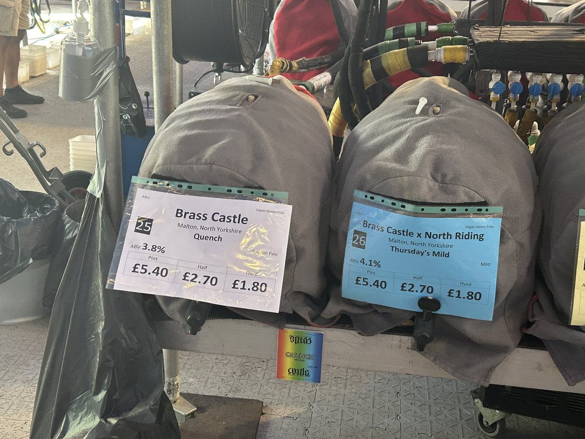aplarge's tweet photo. It's decided warm here at @ealingbeerfest but there's plenty of #caskAle to cool me down. Enjoying some of Yorkshire's finest from @BrassCastleBeer https://t.co/4Pt52JUlmb