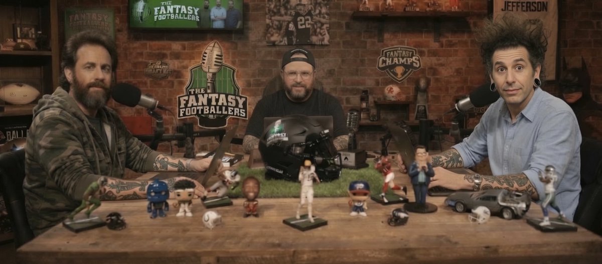 FantasyReceipts's tweet photo. "Welcome back to The Fantasy Footballers Podcast" https://t.co/jXlp1eCYWj