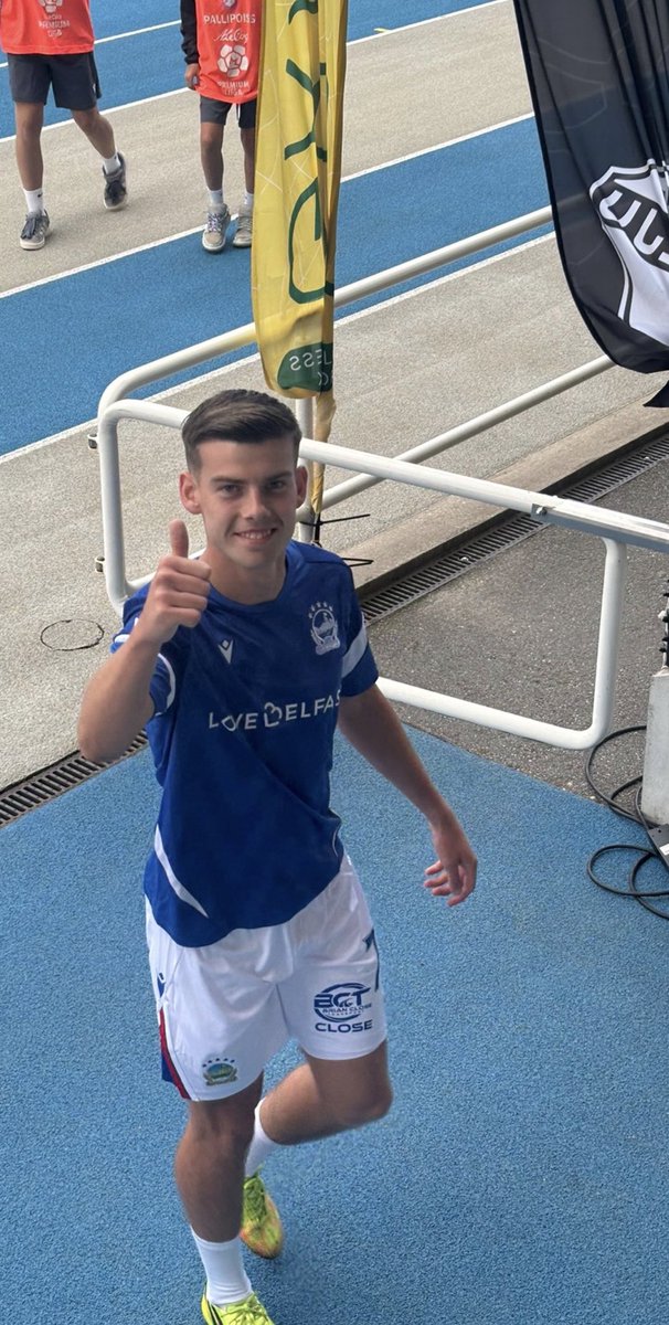 graham819_a's tweet photo. Over the moon to be involved in Europe. All to play for at home on Thursday #linfield https://t.co/dhhcVqwVYu