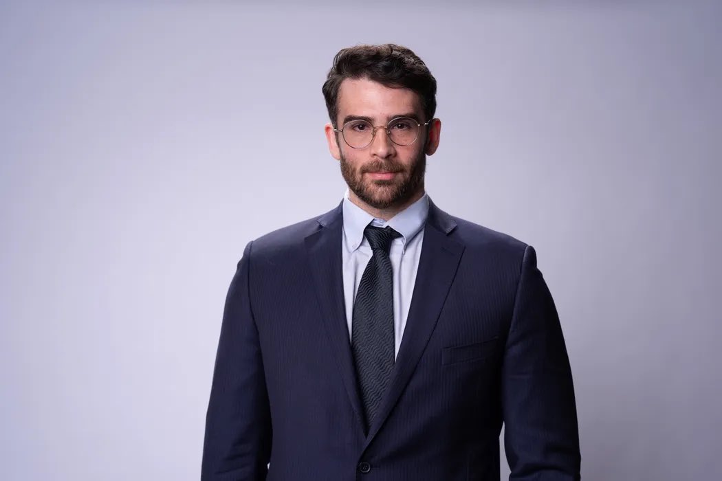 4ltedits's tweet photo. shitty interview from usa today, but i will be stealing this photo, thank you https://t.co/0fZYTn0l61