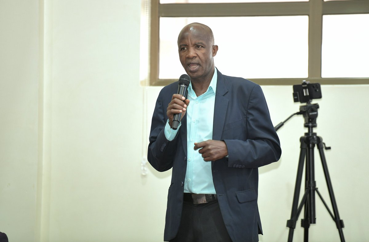 SharebilityUg's tweet photo. "The world is changing. If you're in primary or secondary school today and you don't acquire the necessary #digitalskills, you risk being left behind by the time you enter the workforce." - Mathias Kibuuka 

The #EdifyEdTech initiative is equipping learners with practical digital skills today to prepare them for tomorrow's opportunities.

#EdTech #DigitalSkills #FutureOfEducation #Innovation