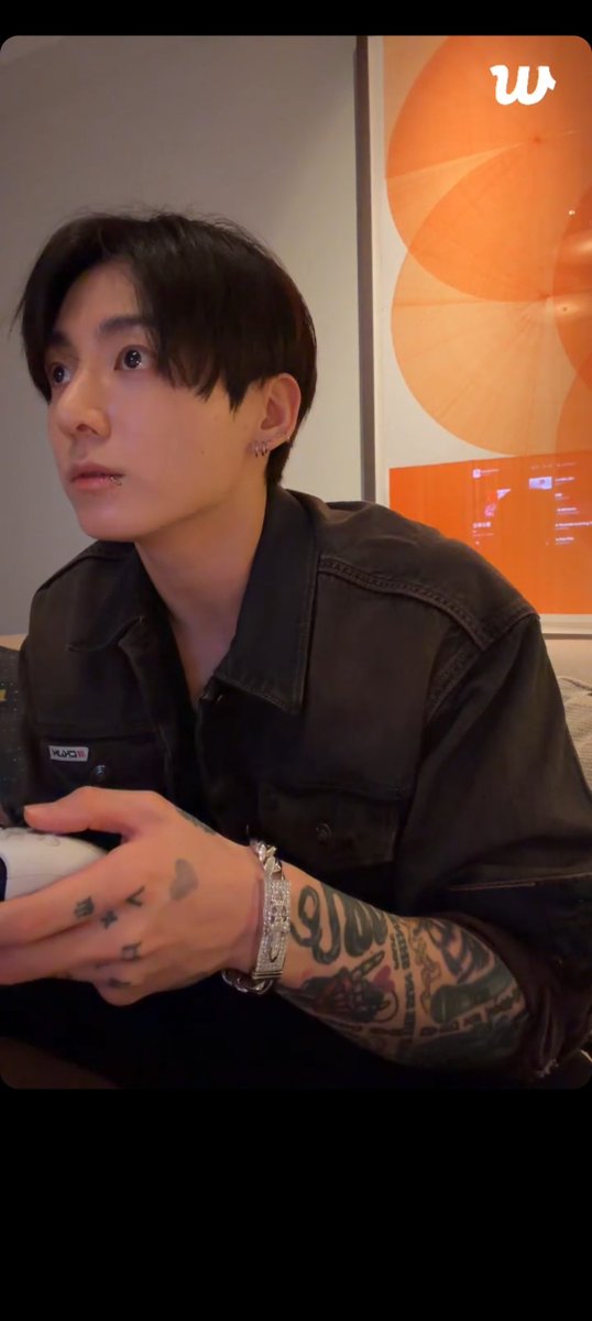 kingvante_7's tweet photo. Kimsin sen kim taehyung mu?? gelip  2 dk live açıp gittin LÜTFEN HEMEN GERİ DÖNER MİSİN https://t.co/UCi4huRN9g