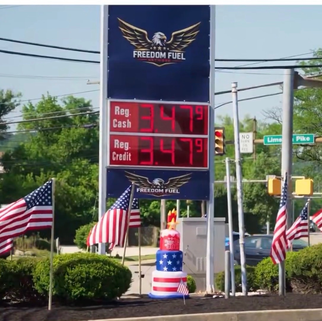 IDLIVA's tweet photo. F.Y.I.: If you’re promoting “Freedom Fuel” as a win, you’re losing.
#FreedomFuel https://t.co/w8Jzal4dex