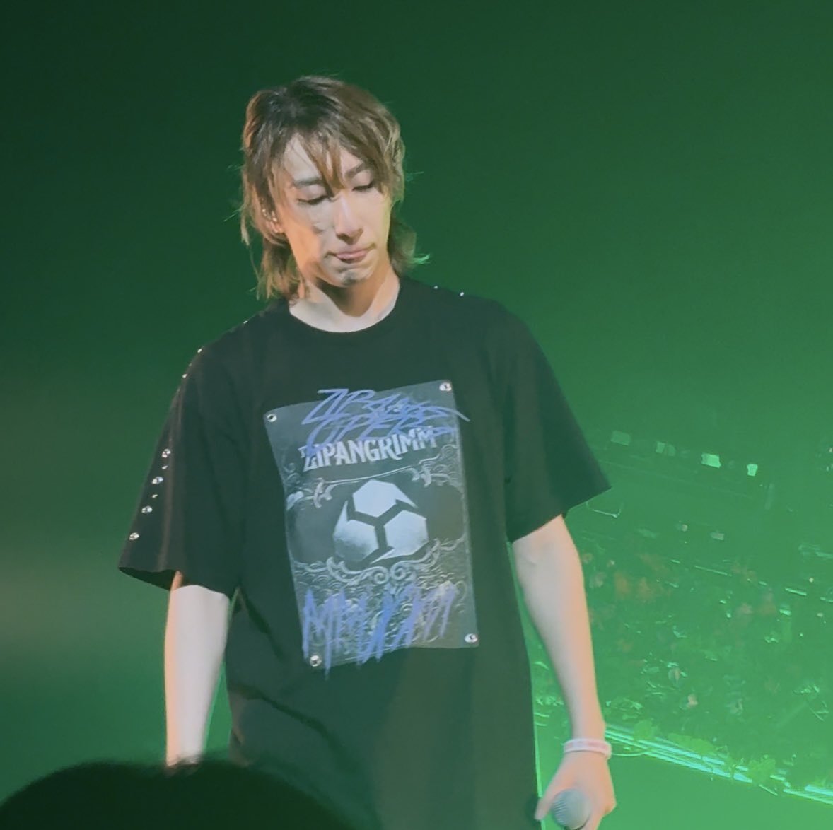 vpr594930's tweet photo. 東京２日目の撮可見返してて好き♡ってなったとこ共有させてください🥰
・どこを切り取っても美しい✨
・舌ペロ👅
・大好きすぎる笑いかた❤️

#ZIPANGOPERA #ZIPANGRIMM
#ジパオペ https://t.co/1Mzj29rVy4