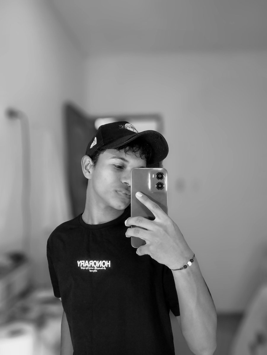 Danielp01_'s tweet photo. 👽 https://t.co/pymR4K8Rrh