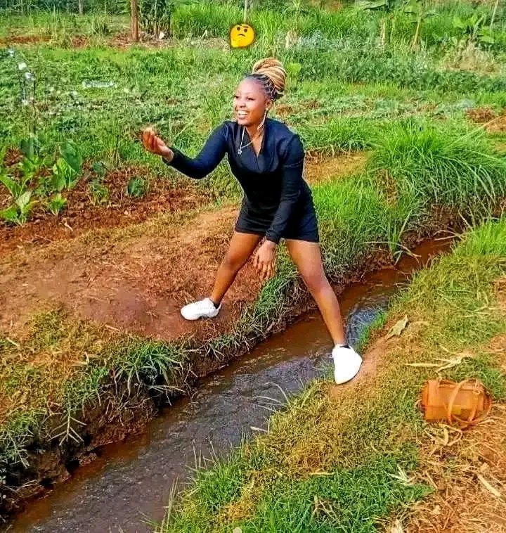 SiMi😋 tweet media