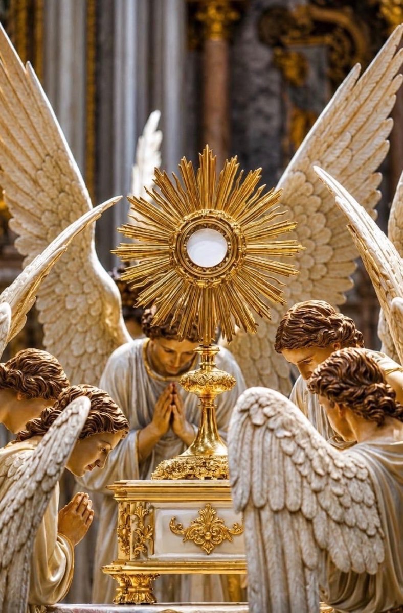 thattradgal's tweet photo. With Angels and Archangels, with Thrones and Dominions, and with all the hosts and Powers of heaven, we sing the hymn of your glory. https://t.co/UBPPWPr9Dd