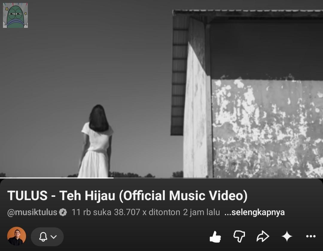 tanyarlfes's tweet photo. 💚 judul lagunya teh hijau eh mv nya full hitam putih 😊🫶

mungkin ada maknanya kali ya seperti liriknya yg asdfghjkl itu 😭 https://t.co/HHZnzGzmW0
