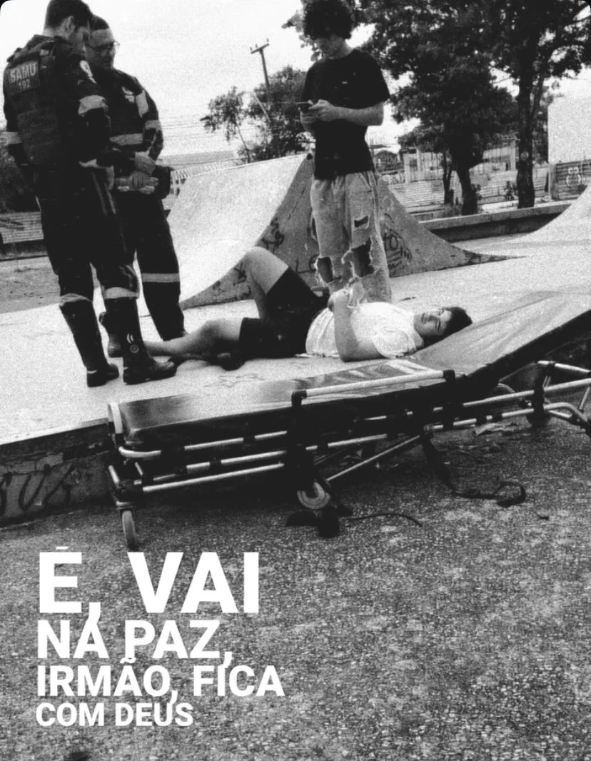piwwrw's tweet photo. proxima vez q for quebrar a perna no rolê me avisa antes p eu não ir 🤦‍♂️🤦‍♂️ https://t.co/rqMhRe9f9R