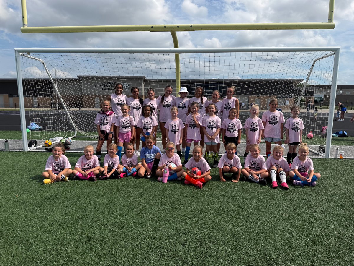 ACHSJagsSoccer's tweet photo. We had a fantastic four days of camp with over 100 campers enthusiastic about Jag soccer. Making it all possible were a wonderful staff and our incredible Jag soccer players. #tfp #jagsoccer #thefutureisbright https://t.co/KCdNod6SSo