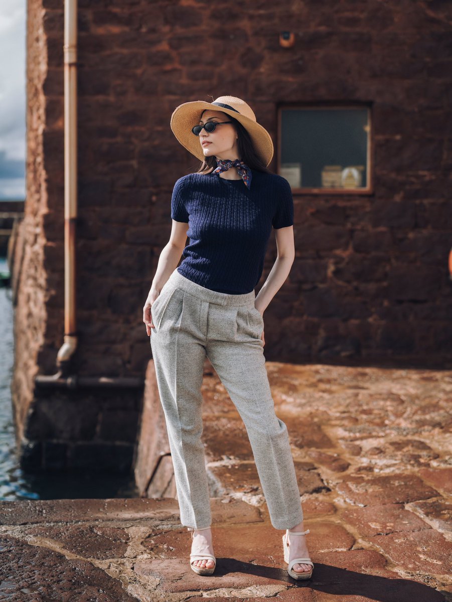 WalkerSlaterUK's tweet photo. Mellissa Cashmere Wool T Shirt | Plain, Midnight

Breathable, soft and effortlessly versatile, Mellissa is a timeless wardrobe staple, easy to dress it up or down.
Paired here with the Dolly Cardigan as a modern twinset, the look is finished with our Cara Harris Tweed Trouser. https://t.co/hkNm2RBDW0
