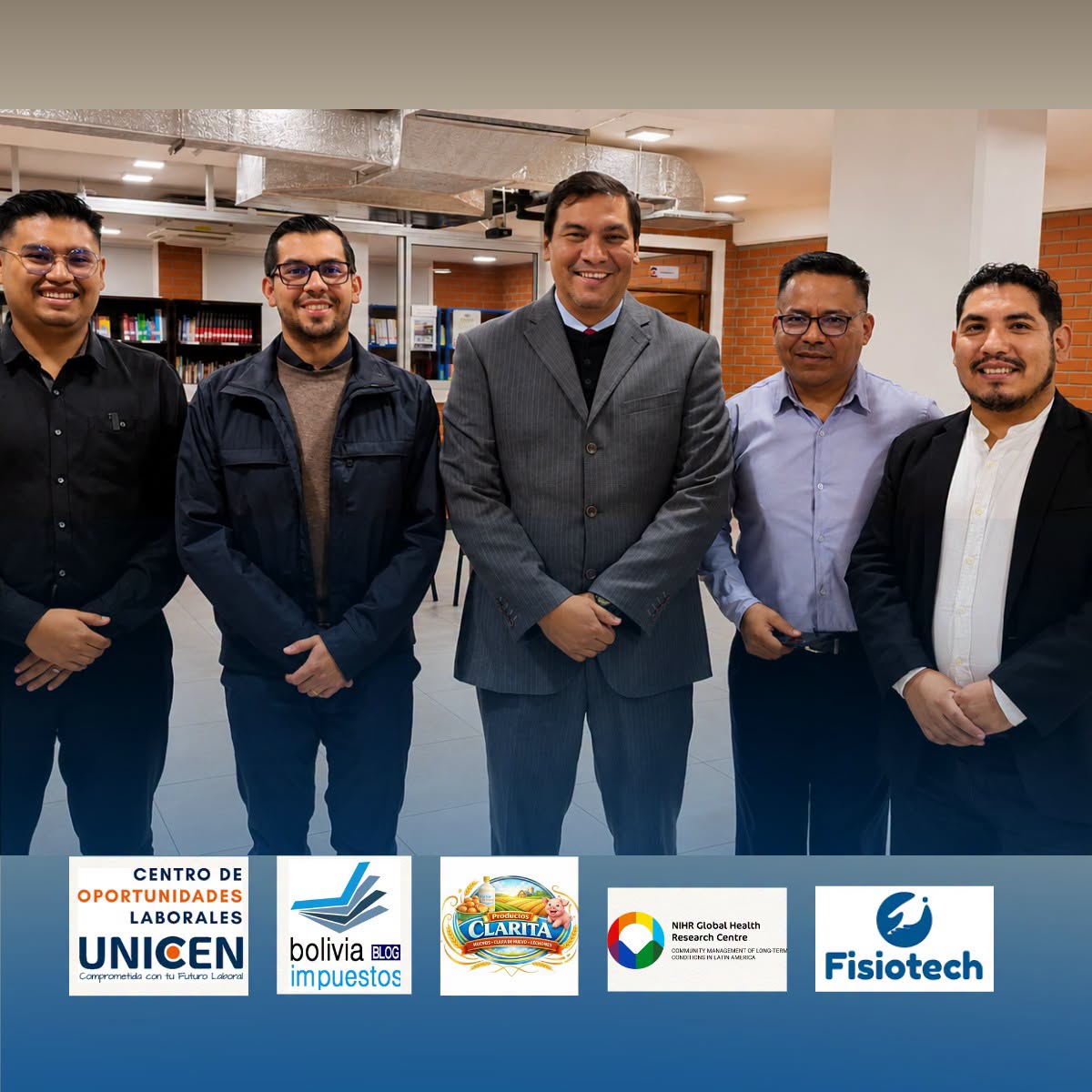 unicenbolivia's tweet photo. #𝐄𝐦𝐩𝐥𝐞𝐚𝐛𝐢𝐥𝐢𝐝𝐚𝐝 | #SubsedeSantaCruz

El Centro de Oportunidades Laborales (COL) de UNICEN realizó el conversatorio "Tu futuro laboral no empieza al egresar", donde nuestros estudiantes compartieron una jornada de aprendizaje junto a destacados profesionales. https://t.co/j7ol0YIS9Q