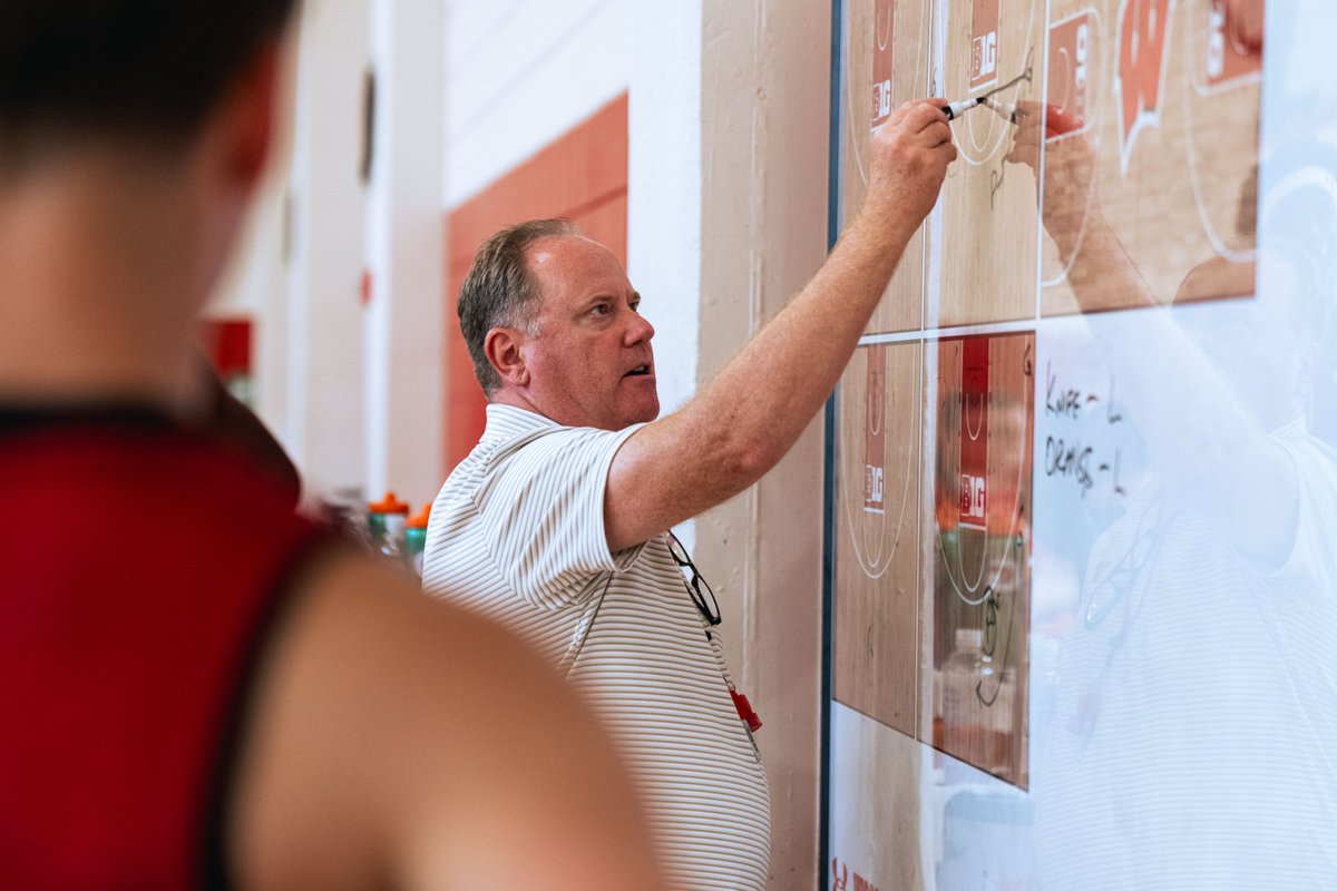 Wisconsin Basketball tweet media