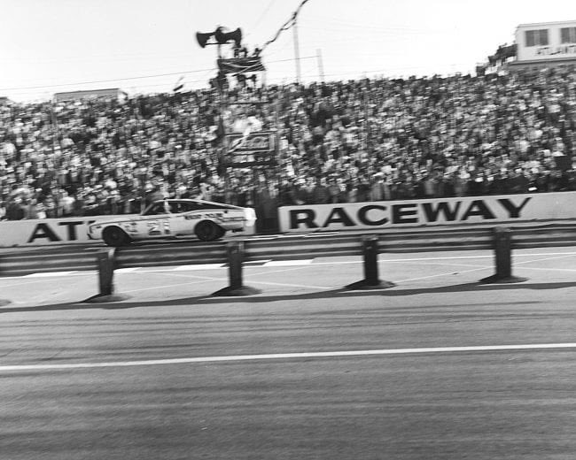 row_racing's tweet photo. #AtlantaWinners 🏁
Cale Yarborough (3/1969) https://t.co/zRF36Snip9