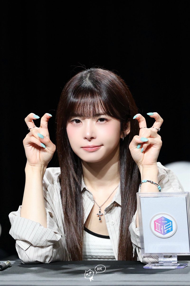 selenekotone's tweet photo. 260710

#코토네 #Kotone
#트리플에스 #tripleS https://t.co/ytF5lqdXJy