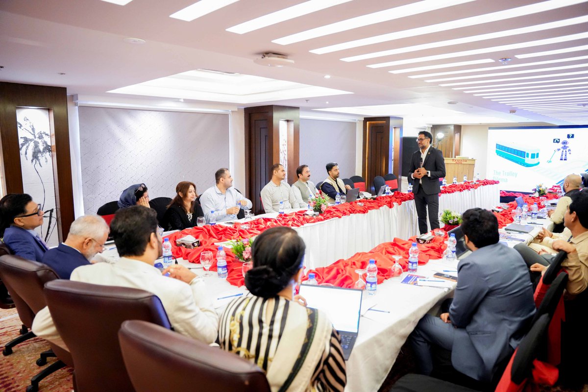 unwomen_pak's tweet photo. As part of UN Women Gender-Responsive AI School in Pakistan; today 2-day Artificial Intelligence Bootcamp  in partnership with the @NAofPakistan  Secretariat, brought together 21 officers, the Directorate General of Research and the key officials from @PIPS_GOV. https://t.co/1CSRmktNsx