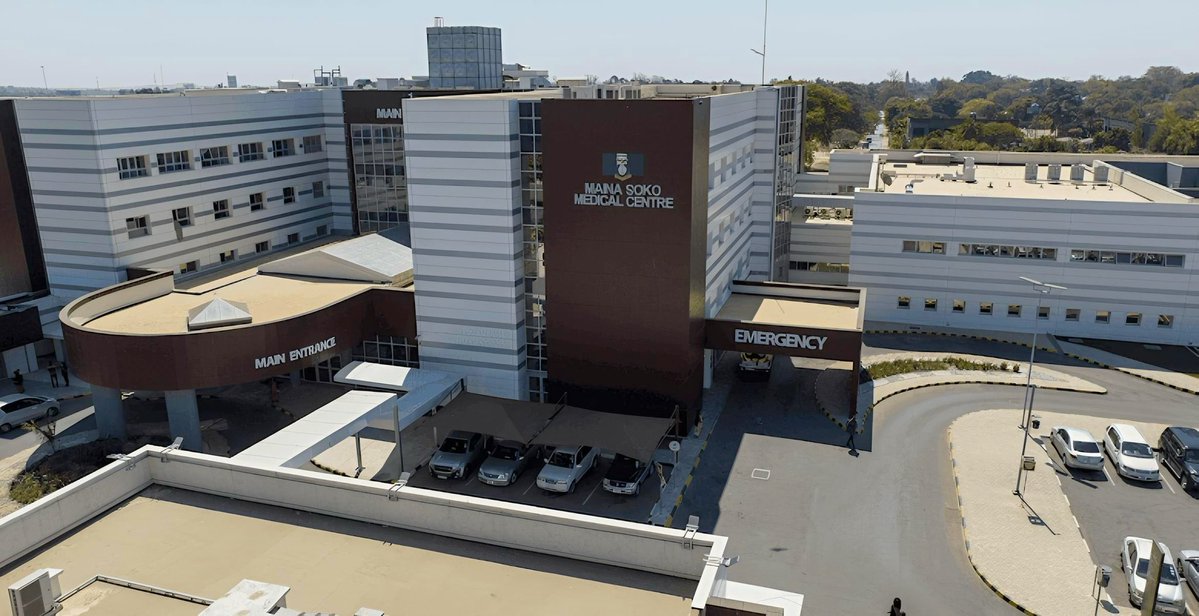 TheZedArchive's tweet photo. @ghettostar_22 @Vikuwi @AfricaFactsZone Learn to be watching  the news our former president went to South Africa because of political conflict. Your people were running away from your apartheid government and made Lusaka Zambia their headquarters but did you hear us complaining? We have hospitals . https://t.co/oSpFH3hunv