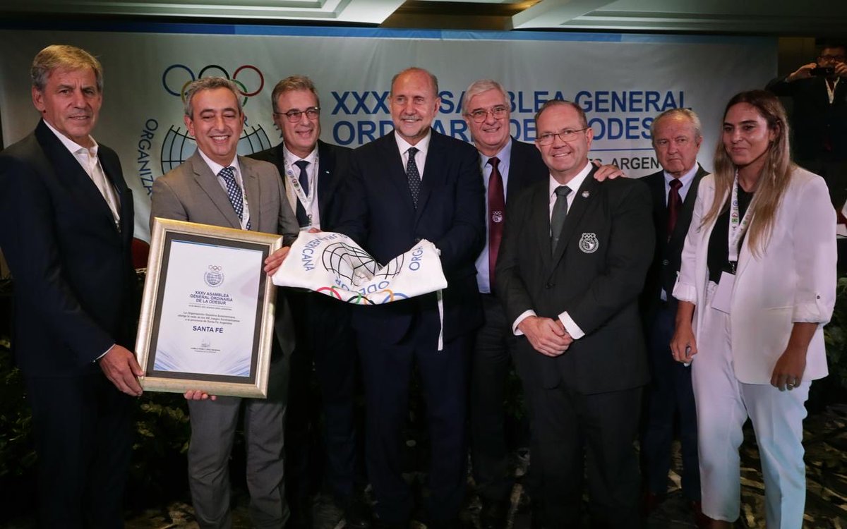martorano_sonia's tweet photo. Un día como hoy, hace tres años, Santa Fe daba un paso decisivo para convertirse en sede de los Juegos Suramericanos ODESUR 2026.

El 10 de julio de 2023 se firmó el convenio internacional que selló ese compromiso. 🧵 https://t.co/r6CQLORbsu