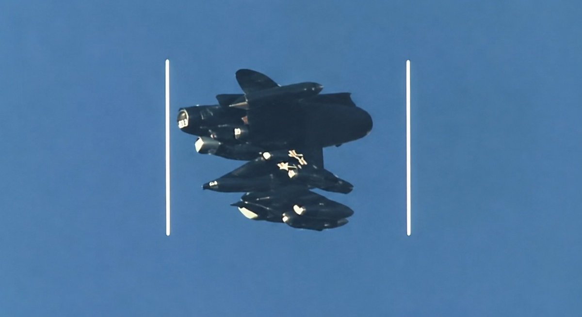 brain85012's tweet photo. @MJTruthUltra Color version. You can see human markings and numbers on side of craft. #UAP #UFO https://t.co/RyaJPZj9Sj