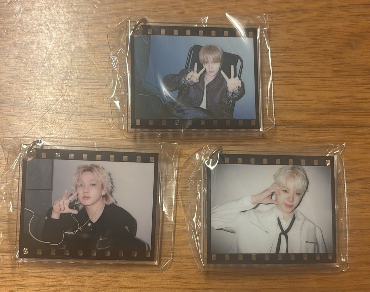 kuru__0209's tweet photo. TREASURE  NEW WAV カプセルトイ
交換 フィルム FC限定 ガチャ

【譲】ヒョンソク、ドヨン、ジョンファン

【求】画像のアサヒ、ジフン

郵送希望です。

#treasure交換 https://t.co/X7RfA5pjOH