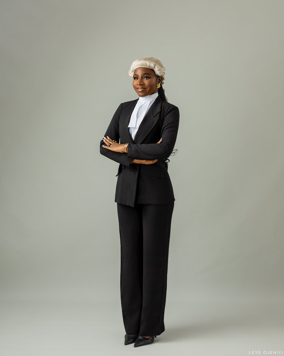 _phebee's tweet photo. A girl helped by God.🥺🤍

P.S EWENLA, Esq.

LL.B (Hons), B.L (First Class), AICMC.

Barrister &amp; Solicitor of the Supreme Court of Nigeria. https://t.co/r4zBnt6PZj