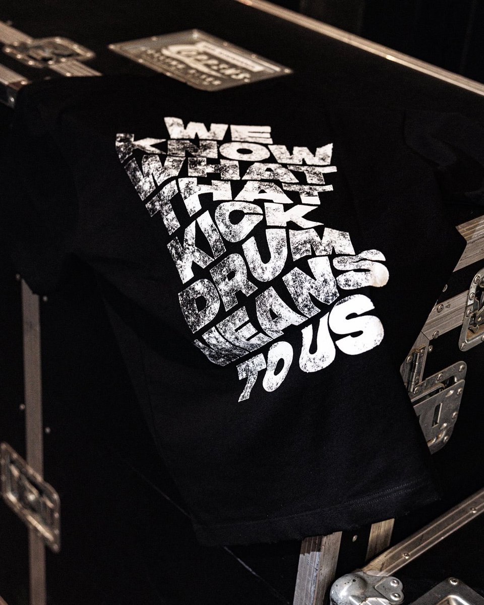 KNTXTmusic's tweet photo. Wear ‘The Resistance’ ✊🏻

The new ‘They Cannot Stop Us Tee’ and ‘Kick Drum Tee’ have arrived.

Available for pre-order now: https://t.co/AEq8B7WCz9  🛒

#KNTXT #TheResistance https://t.co/NmBcPlFVE8