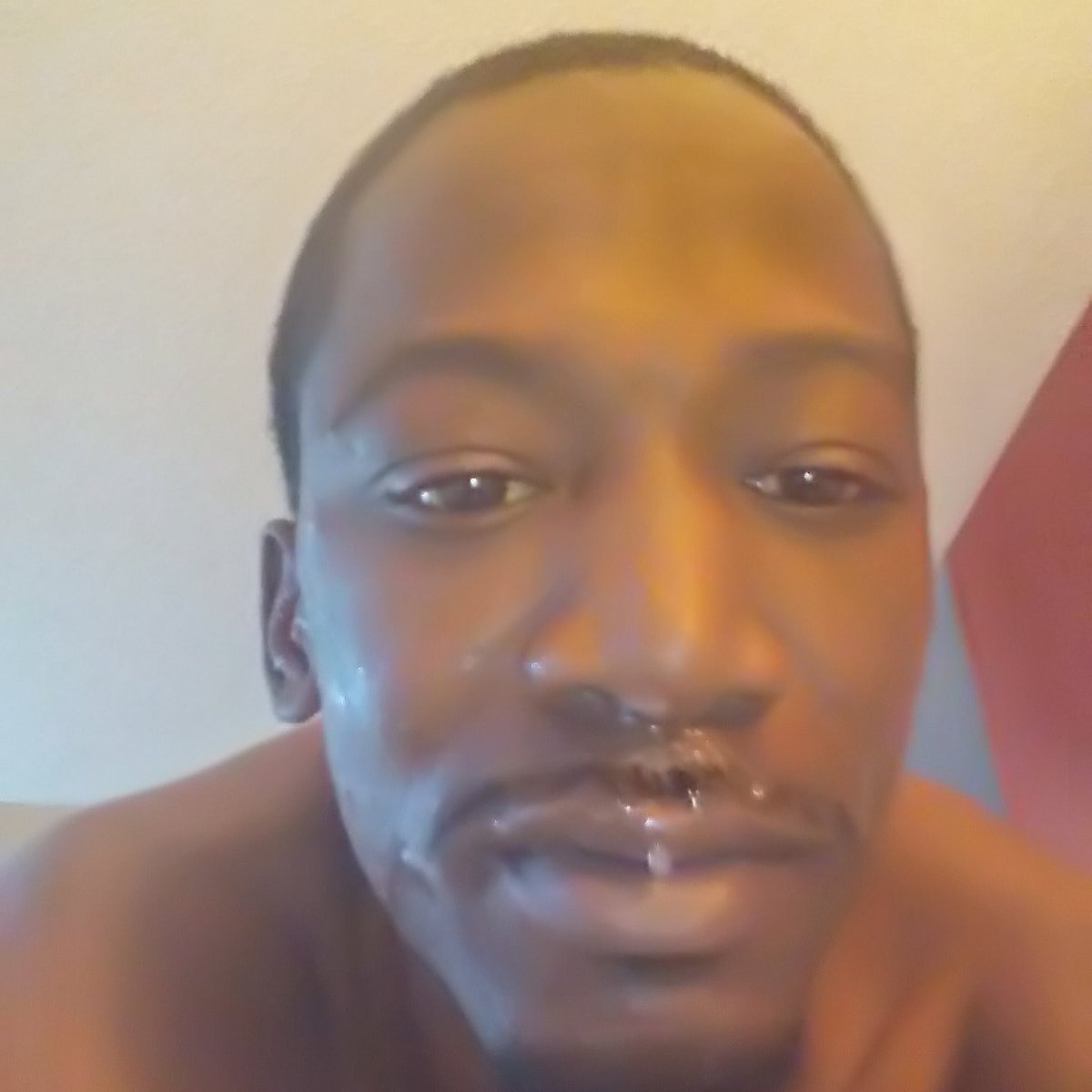 JavonAllen070's tweet photo. Leave my face like this 🤔 https://t.co/YNAueEDJwt