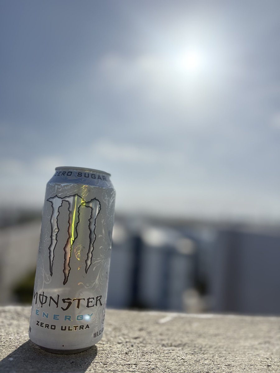 Hail2TheThieves's tweet photo. It truly is a beautiful world 🥹 @MonsterEnergy https://t.co/RPvEIki5aQ
