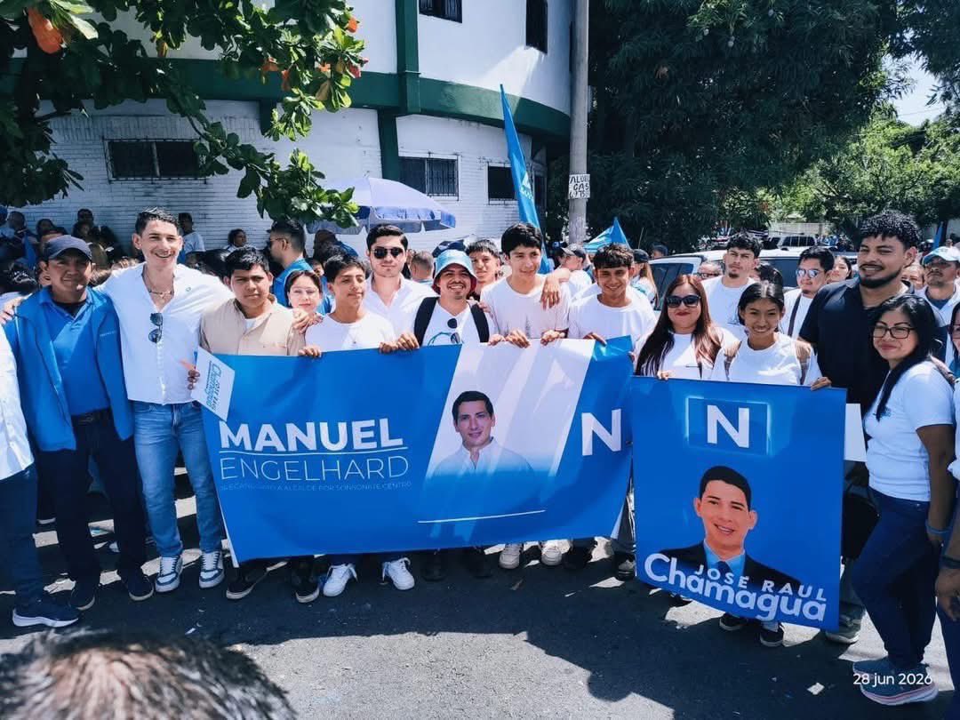 EnLaBrechaSV's tweet photo. Se viene el domingo 12 de julio y, con ellos, las internas de #NuevasIdeas.
La militancia tiene en sus manos la decisión para elegir a los representantes que seguirán consolidando el proyecto de país.
#ElSalvador https://t.co/7Iarl7fTOP