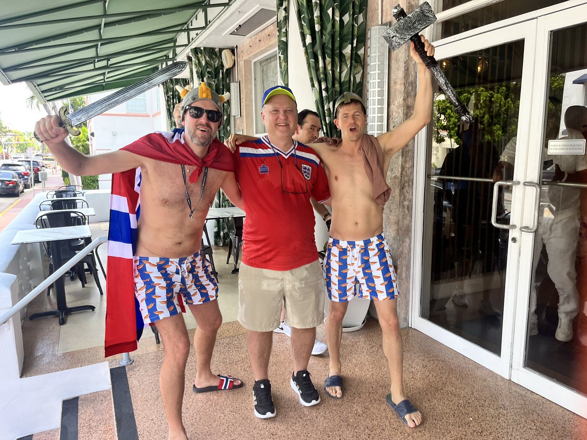 superleeds72's tweet photo. My first time in Miami. What an amazing city. Fans are coming together in what promises to be an amazing. I can tell you the match will be decided on who cast next manage the heat. I can’t believe it. If we stop Haaland we win. #engnorway https://t.co/bIPfqQqHav