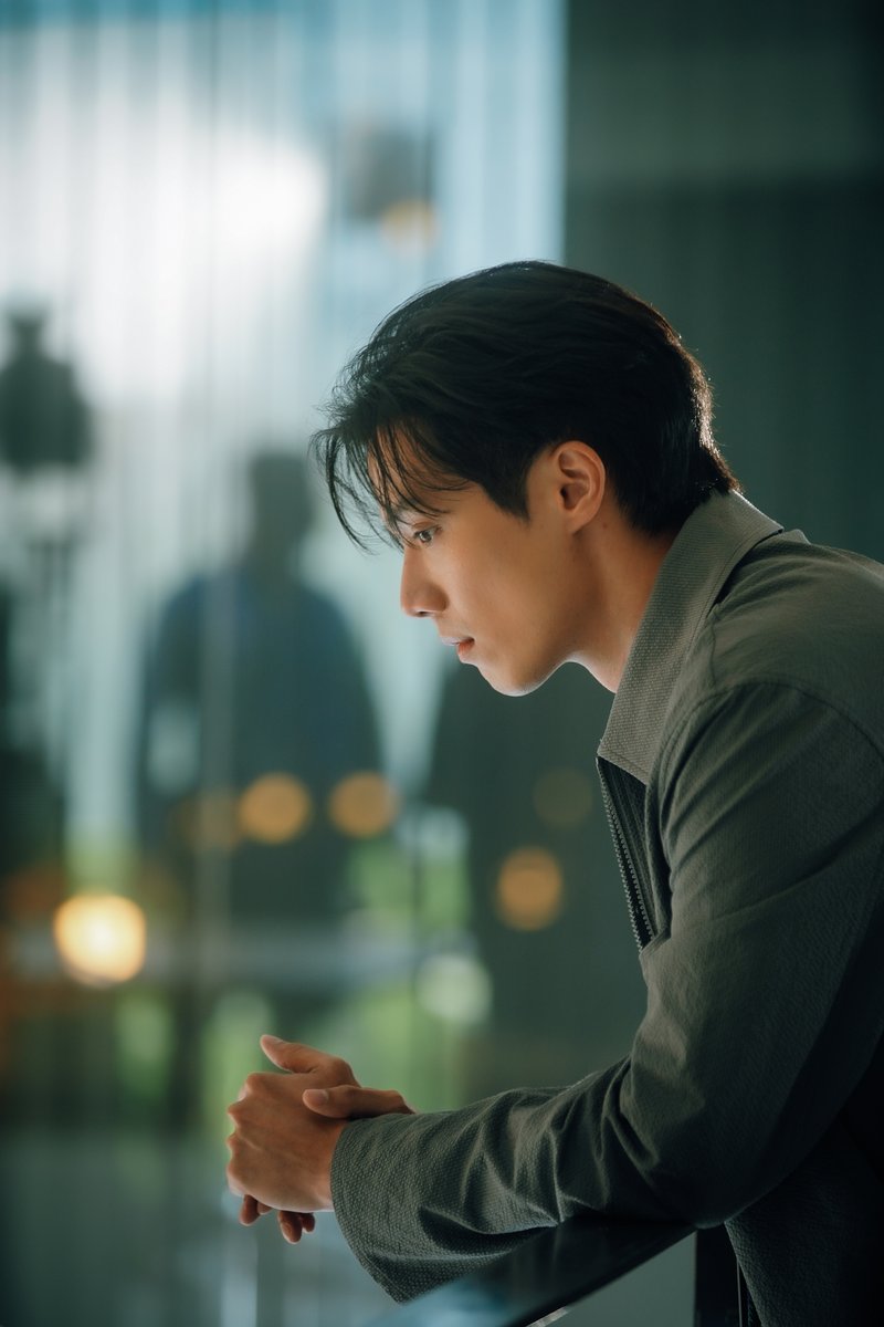 LingOrmCH3's tweet photo. Come see my father !

LINGORM ILF EP4
#วาดฝันวันวิวาห์EP4 https://t.co/QLEAXessDS