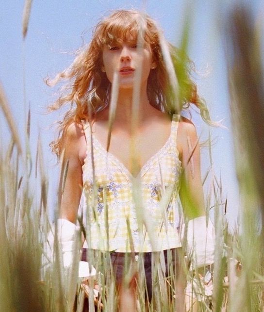 TheSwiftSociety's tweet photo. 🏆| "I Knew It, I Knew You" by Taylor Swift has now surpassed 100 MILLION Spotify streams! https://t.co/Zh1WHvYQ5N