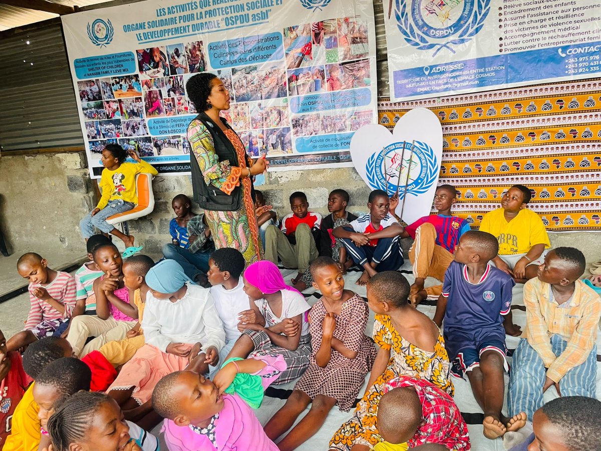OSPDU1's tweet photo. Cette semaine, les Enfants Ambassadeurs de la Paix de l’OSPDU ont participé à une séance de formation sur le thème : « Comment être un enfant de paix ? »
#OSPD #RDC #Enfance #NonViolence #EnfantsAmbassadeursDeLaPaix #CultureDeLaPaix #ÉducationÀLaPaix #CohésionSociale https://t.co/7gG3fhH4ND