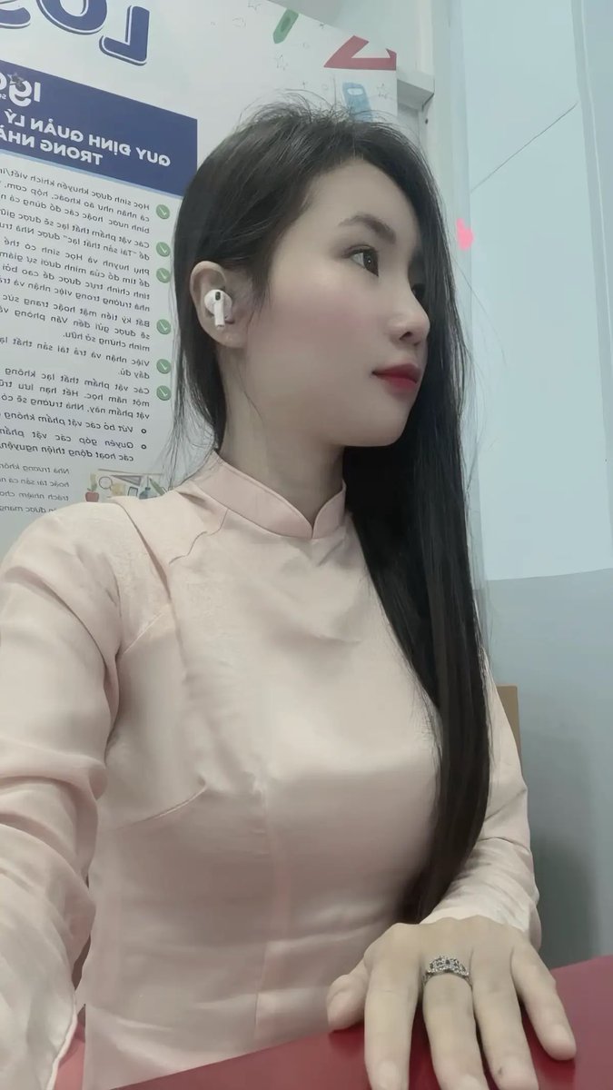 rosene_99's tweet photo. Chút dịu dàng. https://t.co/hKmiZsXe3V