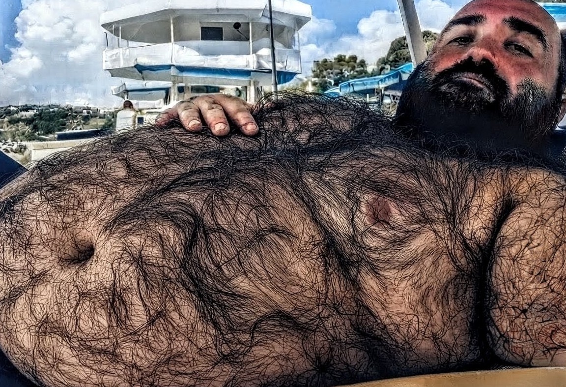 Very Hairy Daddies tweet media