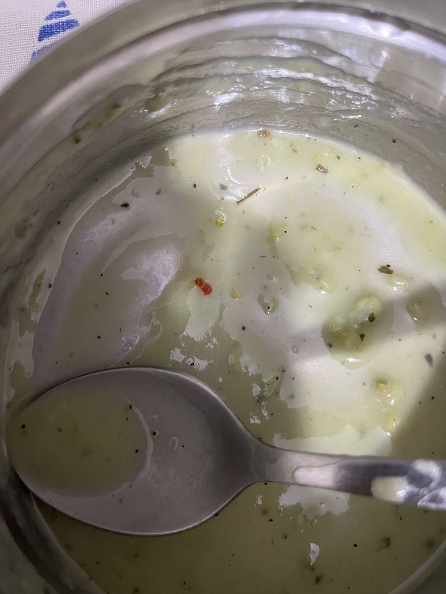 iSaikat's tweet photo. I don’t usually do soups, but was unwell so thought of trying it. Cooked @Knorr Cream of Broccoli soup &amp; was having it. Towards the end of it I found a small piece of glass that got stuck to my tongue. I can only imagine if it hadn’t. Soup scarred for life @fssaiindia https://t.co/DncTDYRfqt