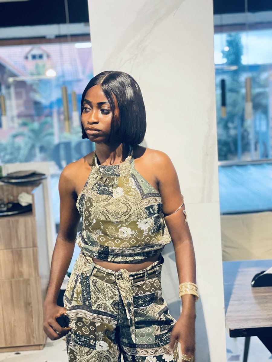 preshbuike's tweet photo. Mwah, more life. #itsmybirthday 💕 https://t.co/EvIWgFiaHD