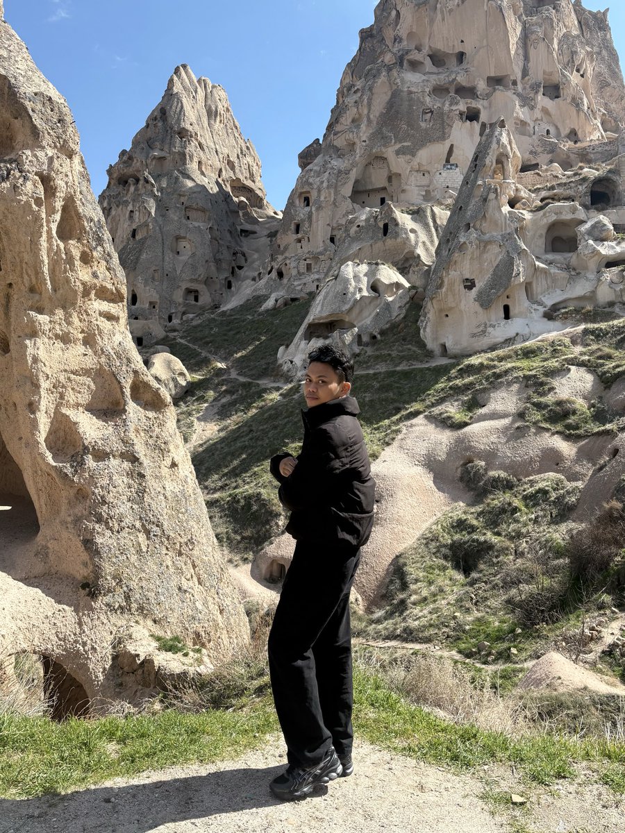 _hxnr's tweet photo. A dream called Cappadocia 🏔️🧿
#Makassar https://t.co/ZVKHY1jahS