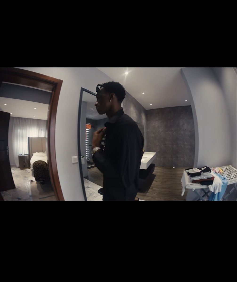 afrohyped's tweet photo. Mavo in new visuals. https://t.co/iuHk8EO0Zu