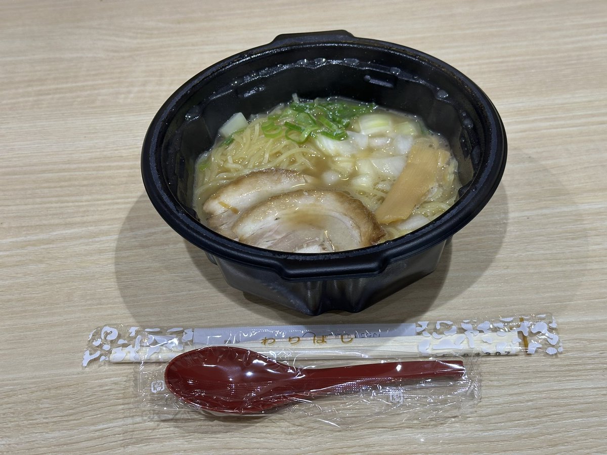 DO93n's tweet photo. PAラーメン https://t.co/f8kxiJSu1e