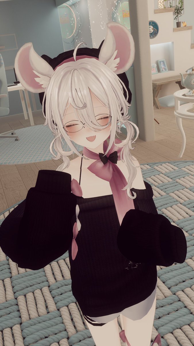citron0x0's tweet photo. お誕生日にこみかさんにいただいたむむすちゃんupできた！　今日撮れてないけどドレスもあるよー！！　かわいすぎる🐭🎀
自分向けのカスタムができてないからまだ表情とか試行錯誤だけど……！

こみかさんありがとー！！　もうちょいいろいろ整備できたら見てもらいに行きます✨️
 #VRChat #mumus3d https://t.co/wKo0lihfyn