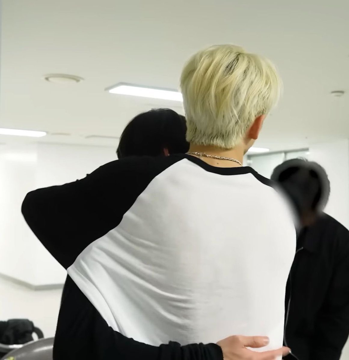 zhaolee1001's tweet photo. หวงล์ด้วย ขิงด้วยด้วย หมั่นไส้มาดดดดด https://t.co/FcCCA8rLTs