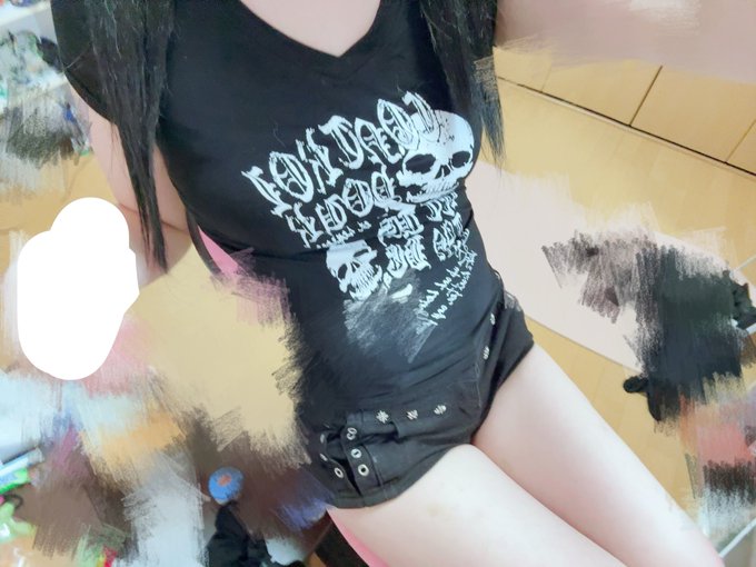 FetaAza's tweet photo. 小さい身体だから大切にしてね https://t.co/BjNhggskmh